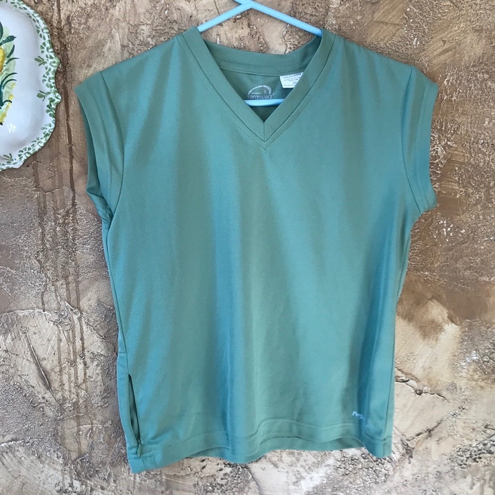 Performance shirt